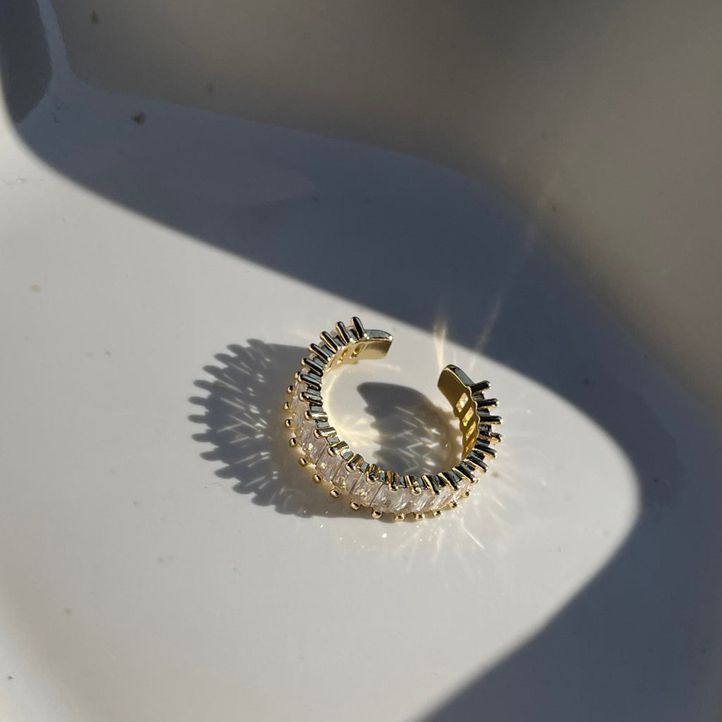 Ameya · Ring mit Cube Stones · Edelstahl
