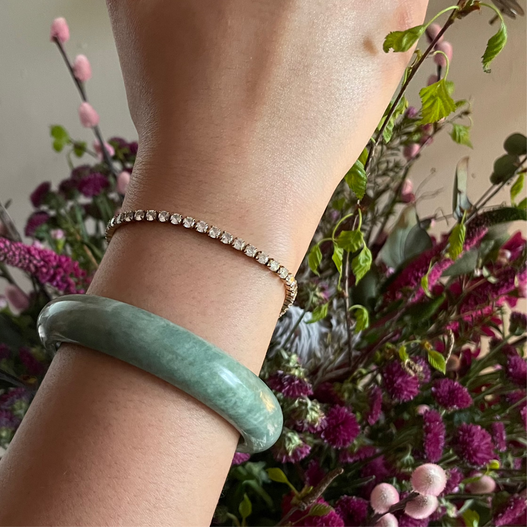 Y U N A L Y · JADE · Armreif aus echtem Naturstein · Limited Edition