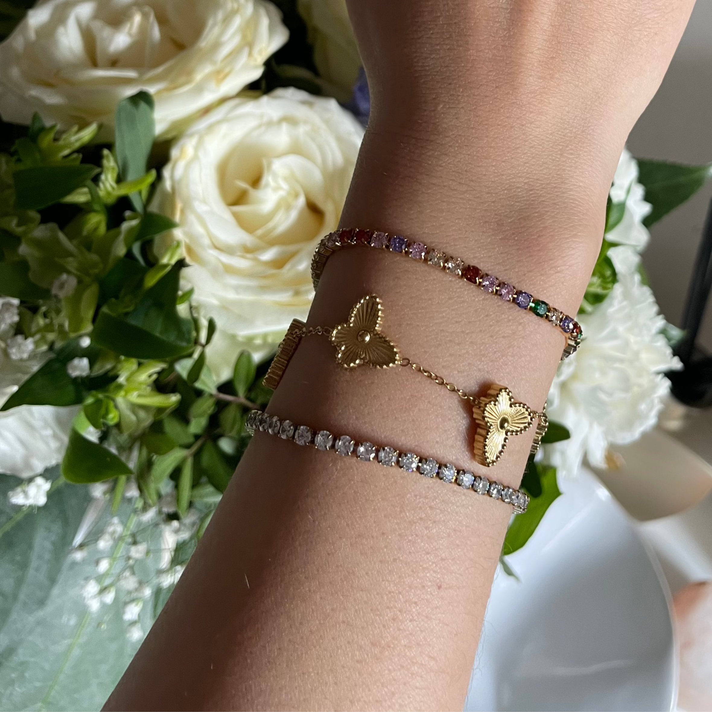 Mayla · Bracelet papillon · Plaqué or 18 carats